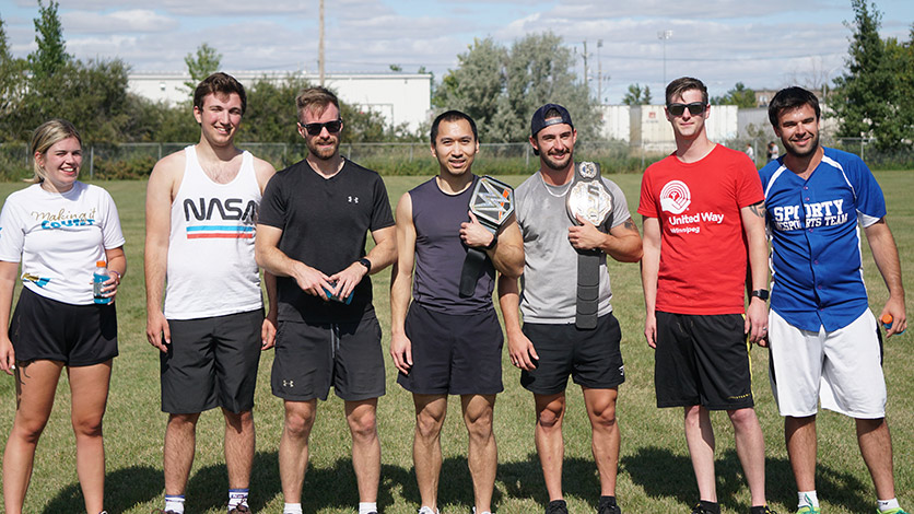 Participants et gagnants de la course « Sprint Burpee » au cours de la Semaine Centraide